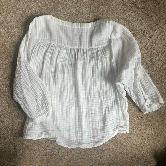 Able White gauze button up top - Picture 3 of 4